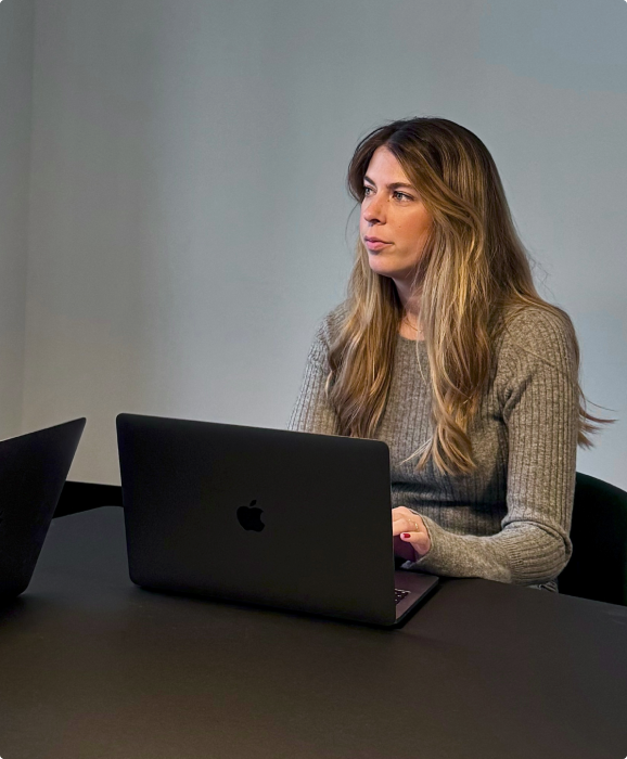 Meet Theresa: Projektmanagement & Kommunikation